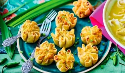 8 bouchées de poulet au saté 2 parts