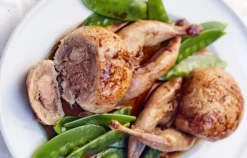 2 cailles farcies au bloc de foie gras de canard