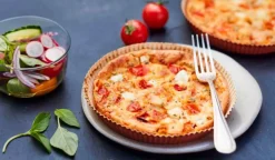 2 clafoutis tomates, fromages de chèvre et brebis