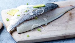 2 filets de daurade royale avec peau