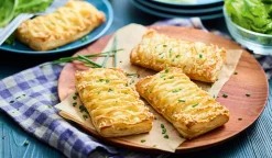 4 friands à l'emmental, à cuire