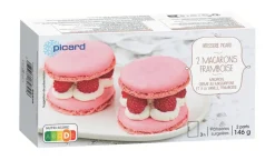 2 macarons framboise