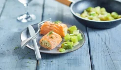 2 paupiettes de saumon aux poissons, aux poireaux