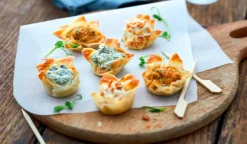 12 petites corolles