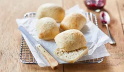 4 petits pains sans adjonction de sel, précuits
