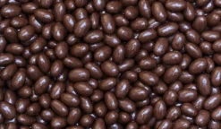 Amandes enrobées de chocolat au lait
