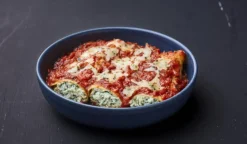 Cannelloni ricotta épinard et sauce tomate