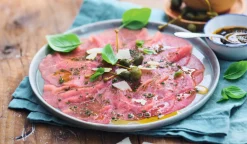 Carpaccio de boeuf et sa sauce au pistou, 2 parts