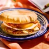 Chapati sauce méchouia, sandwich au poulet