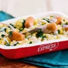 Coquillettes, mini-knacks et sauce à l'emmental
