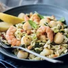 Crevettes,Saint-Jacques, petites pâtes aux légumes