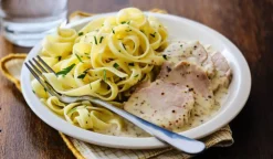 Filet mignon de porc, sauce à la moutarde