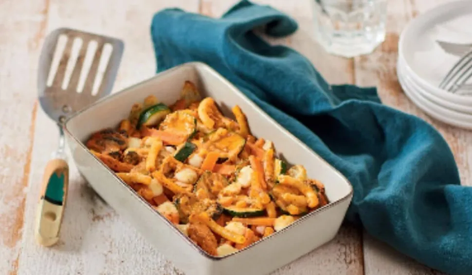 Gratin macaroni, légumes et mozzarella