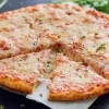 Margherita, mozzarella, tomate, origan