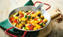 Mélange de légumes grillés et pommes de terre bio