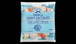 Noix de St Jacques France Pecten avec corail