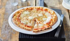 Pizza 4 formaggi italiani "Italia"