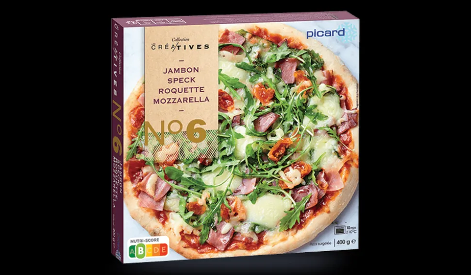 Pizza jambon speck, roquette, mozzarella
