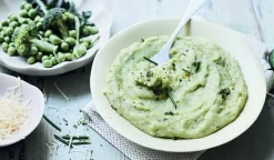 Purée de pomme de terre, légumes verts, emmental