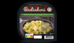 Radiatori au pesto et mozzarella au lait de bufflonne