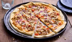 Tarte fine boeuf, cheddar