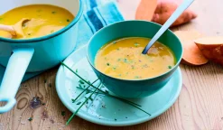 Velouté patate douce, carotte jaune, ciboulette